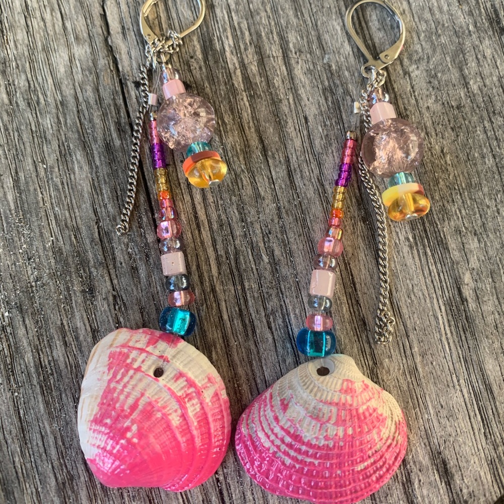 Pink Beach Earings : made with real shells